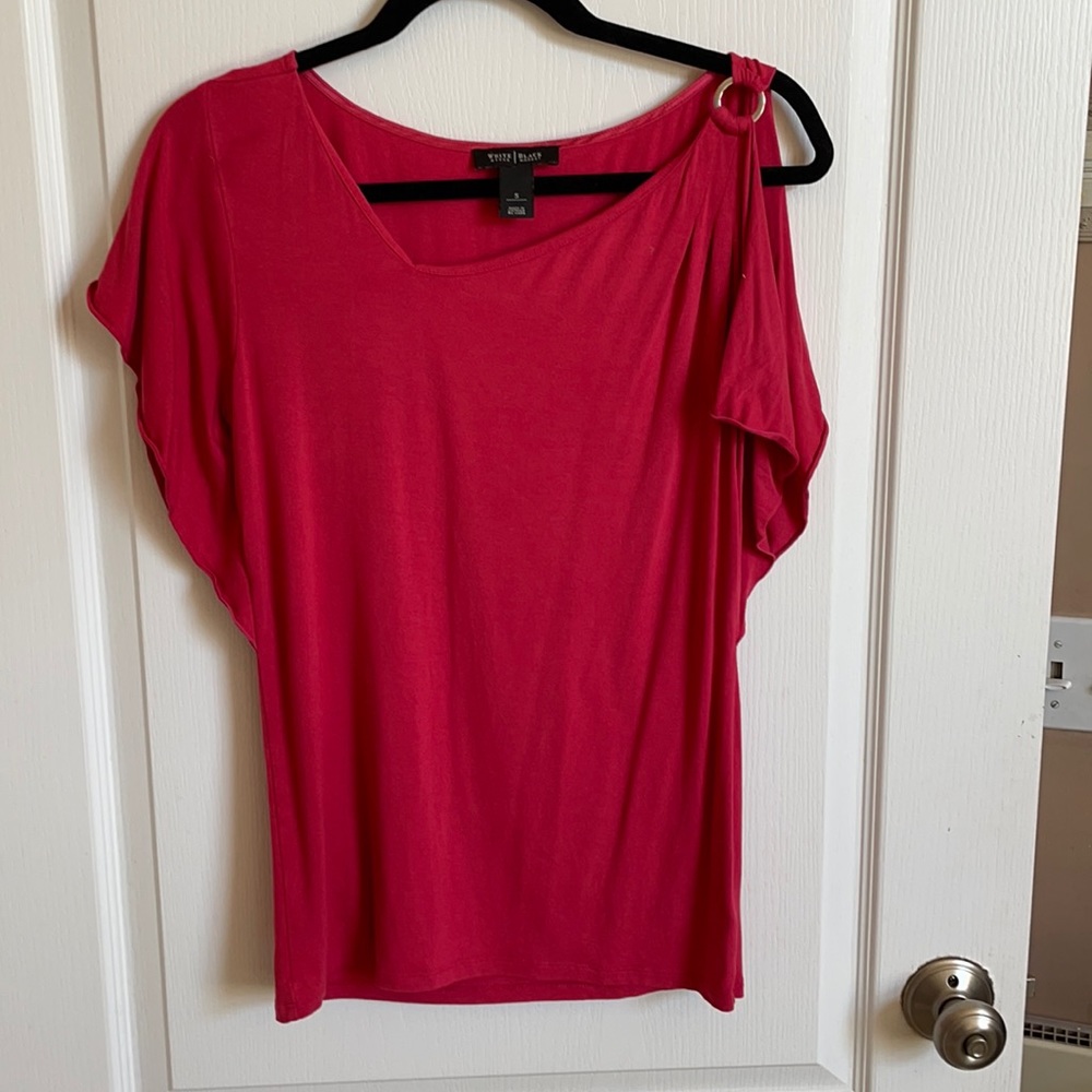 Beautiful coral top